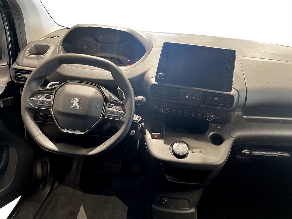 Bild på Peugeot Partner PRO 1.5 BHDi 130hk Aut L1 DRAGKROK