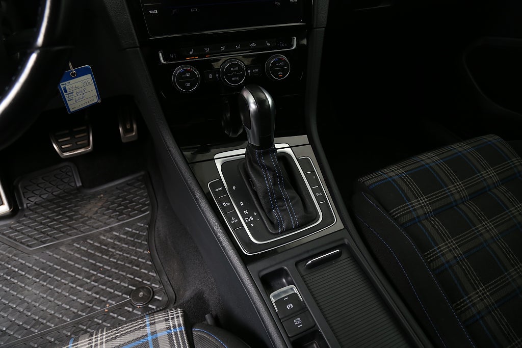 Volkswagen Golf GTE 1,4 TSI Plug-in 204hk DSG Dragkrok 2020