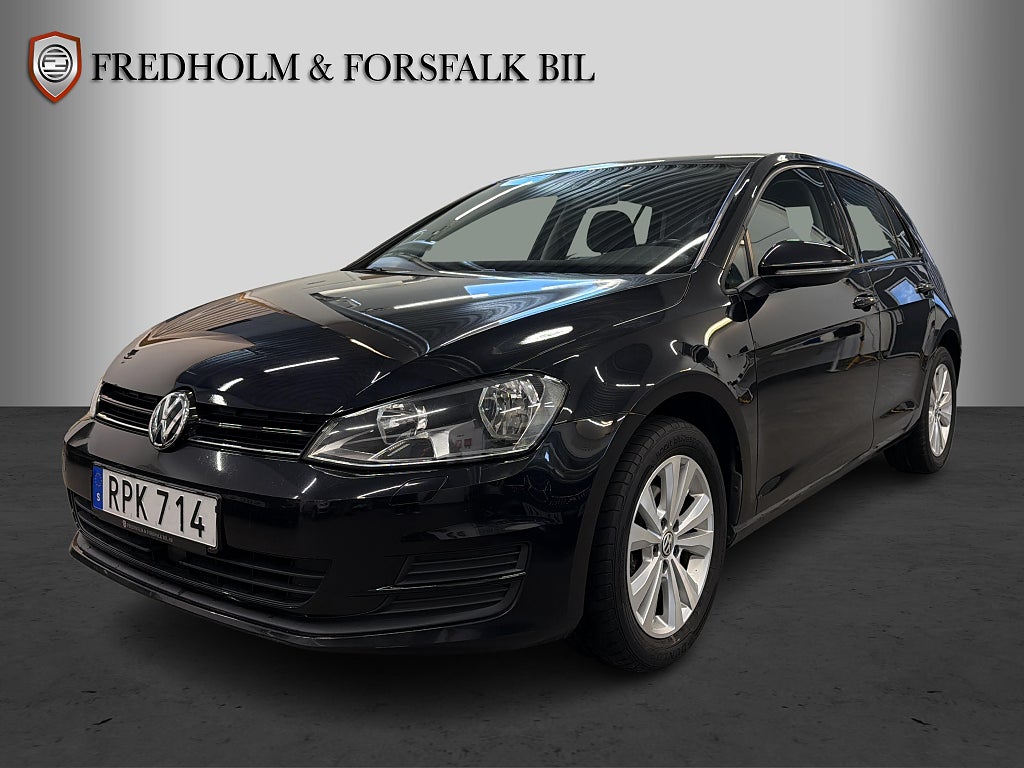 Volkswagen Golf 1.2 TSI 110HK CarPlay Årsskatt 426kr Vinterhjul ingår