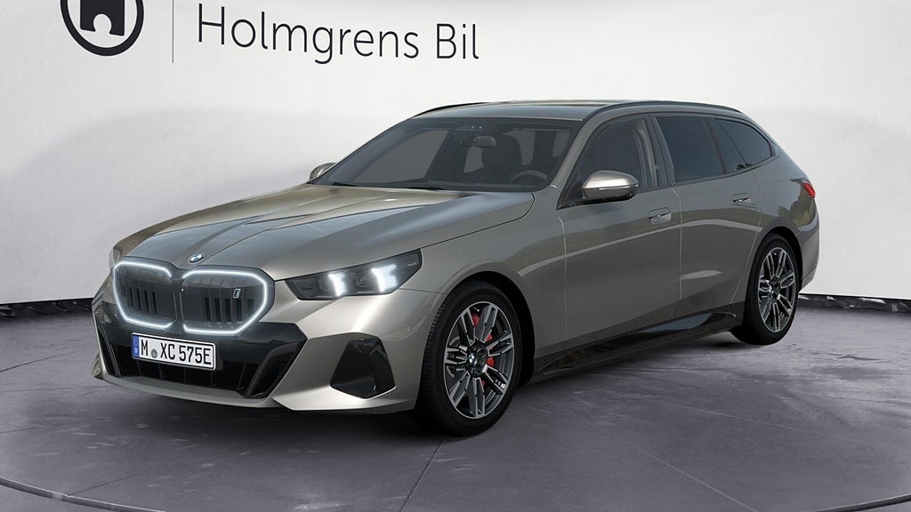 BMW i5 xDrive40 Touring 0,95% M Sport Pro Business Ed Drag DA H K |