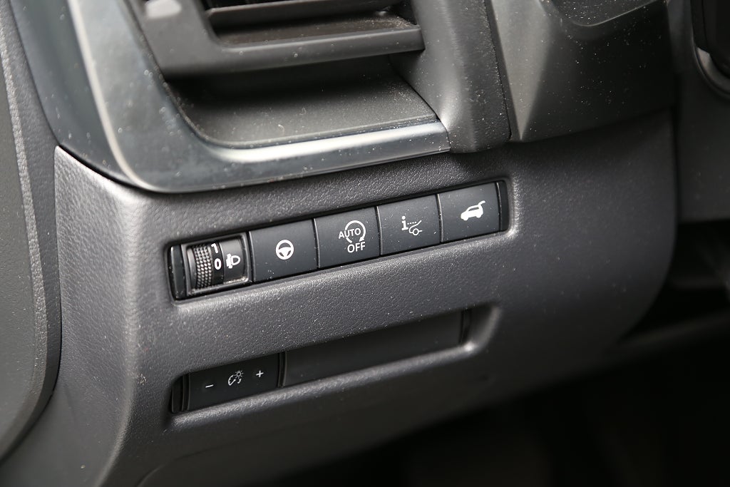 Nissan Qashqai 1,3 158hk N-Connecta Aut l Elbaklucka | HuD | Moms