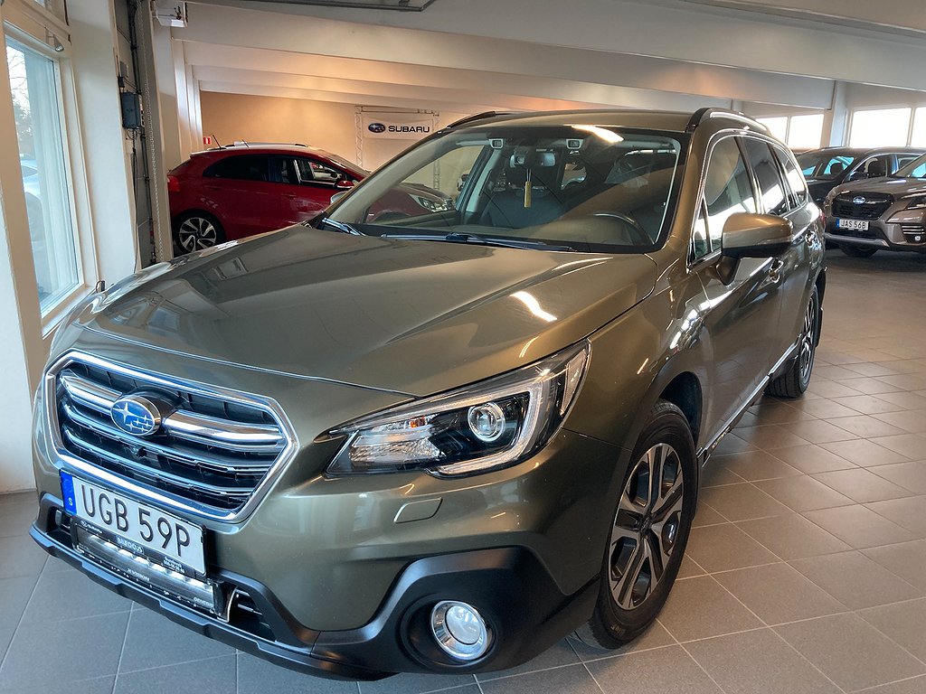 Subaru Outback 2.5 4WD Lineartronic Euro 6