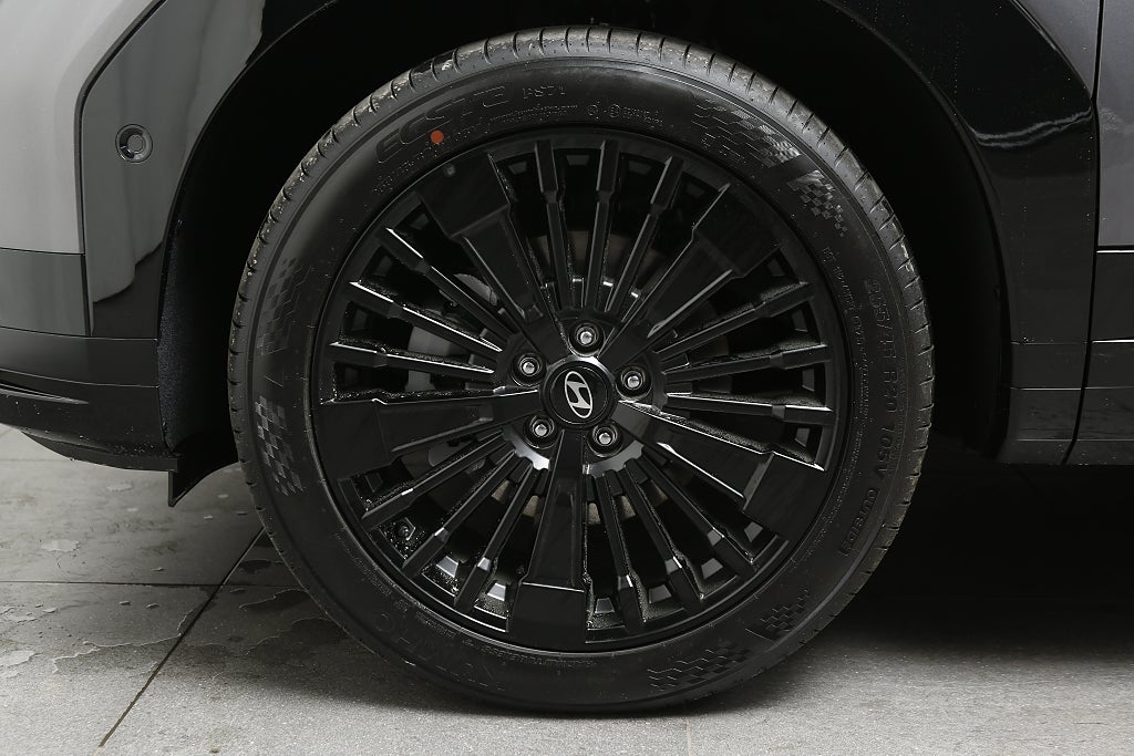 Hyundai Santa Fe PHEV 4WD 7-sits 288HK Calligraphy Line| 1700kg dragvikt 2026