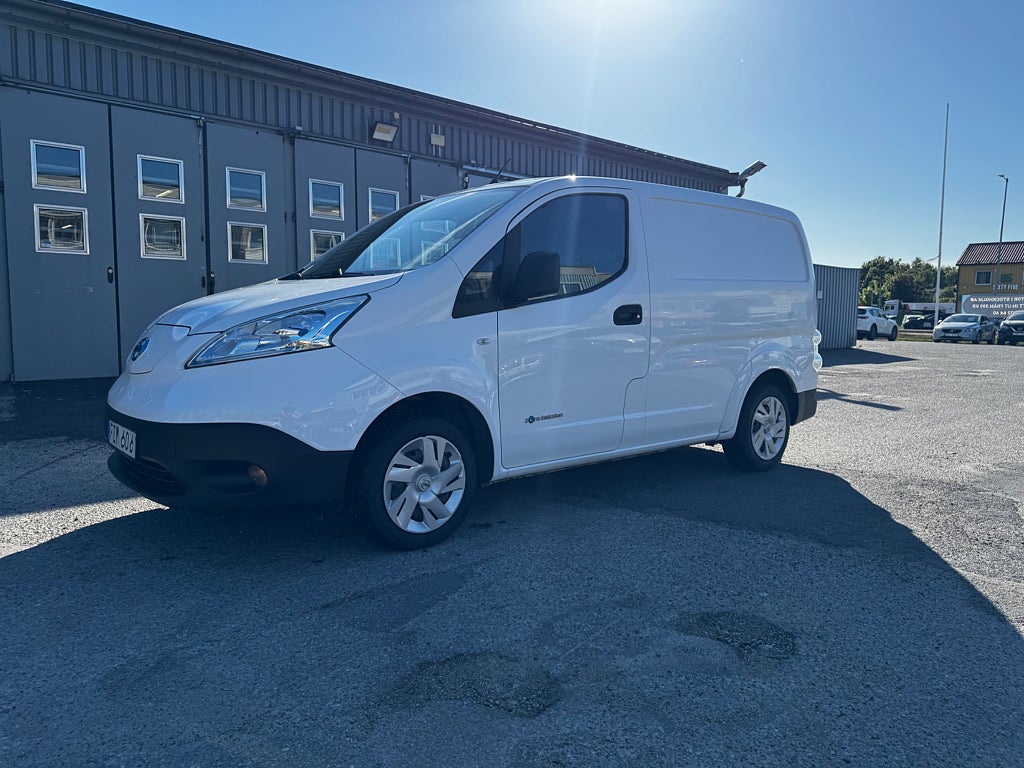 Nissan e-NV200 Skåp Auto  Serviceinredning B-Kamera 
