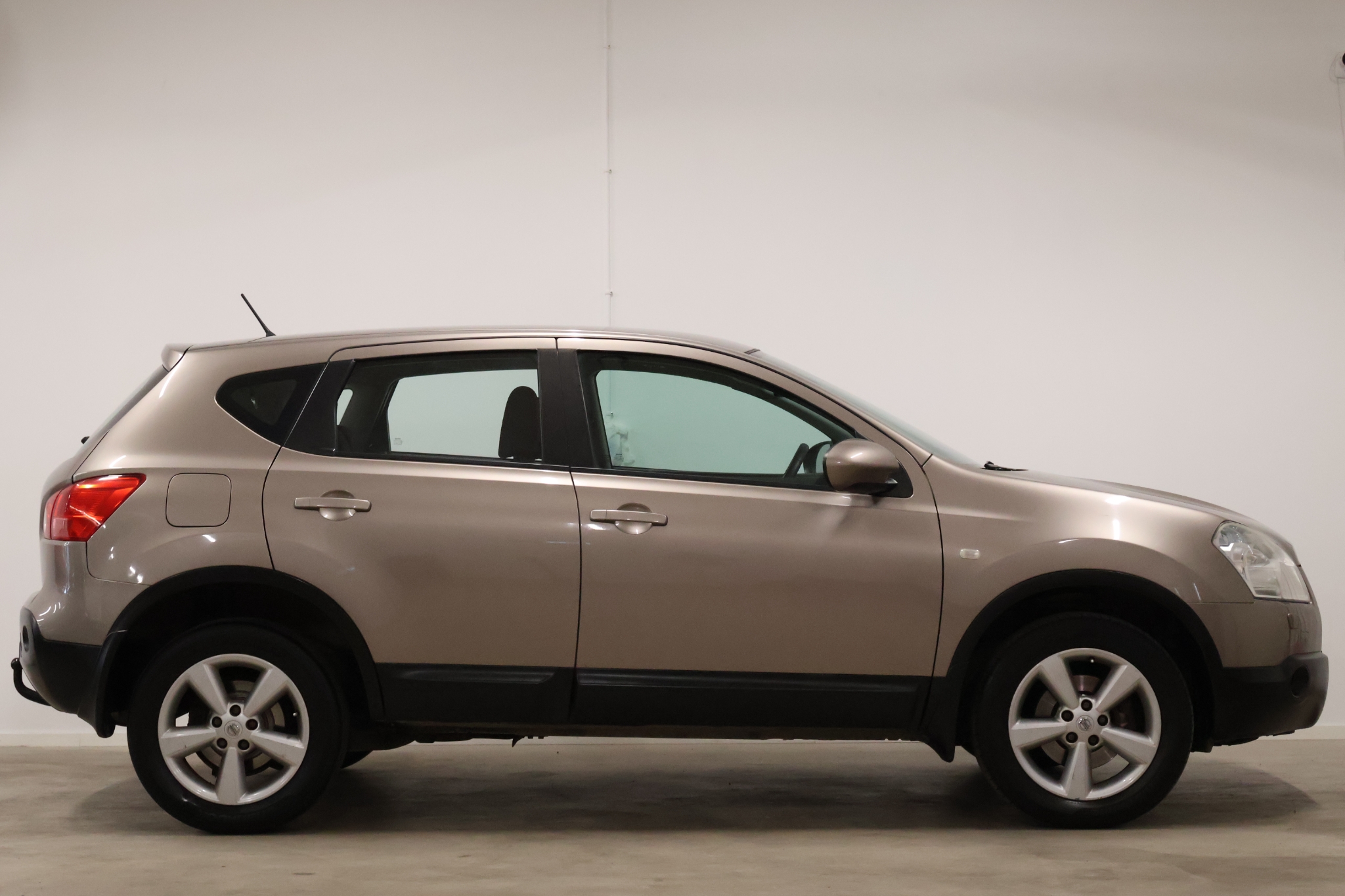 Nissan Qashqai 2007, bild 4/10