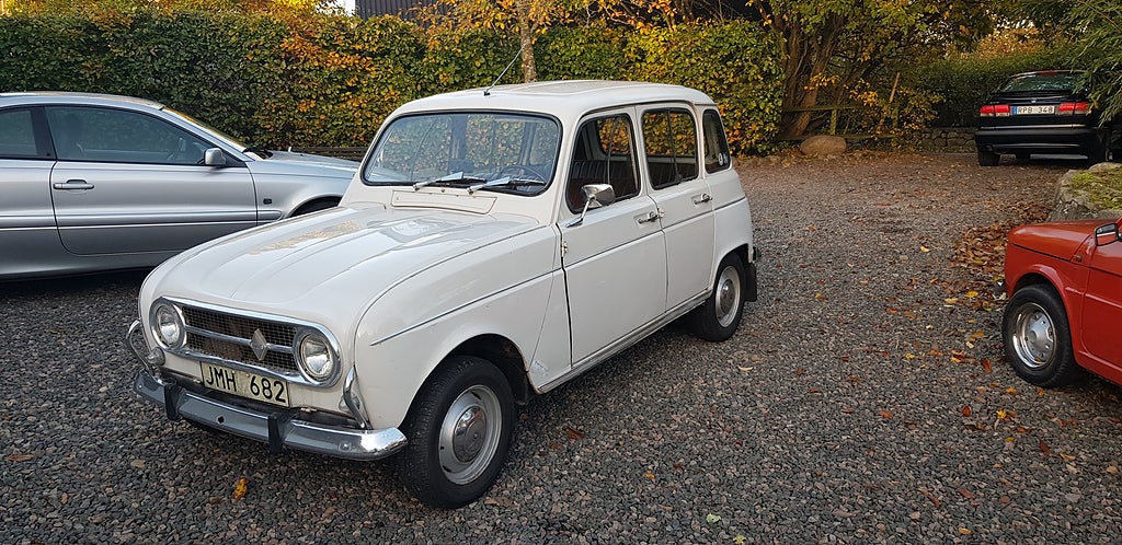 Renault 4