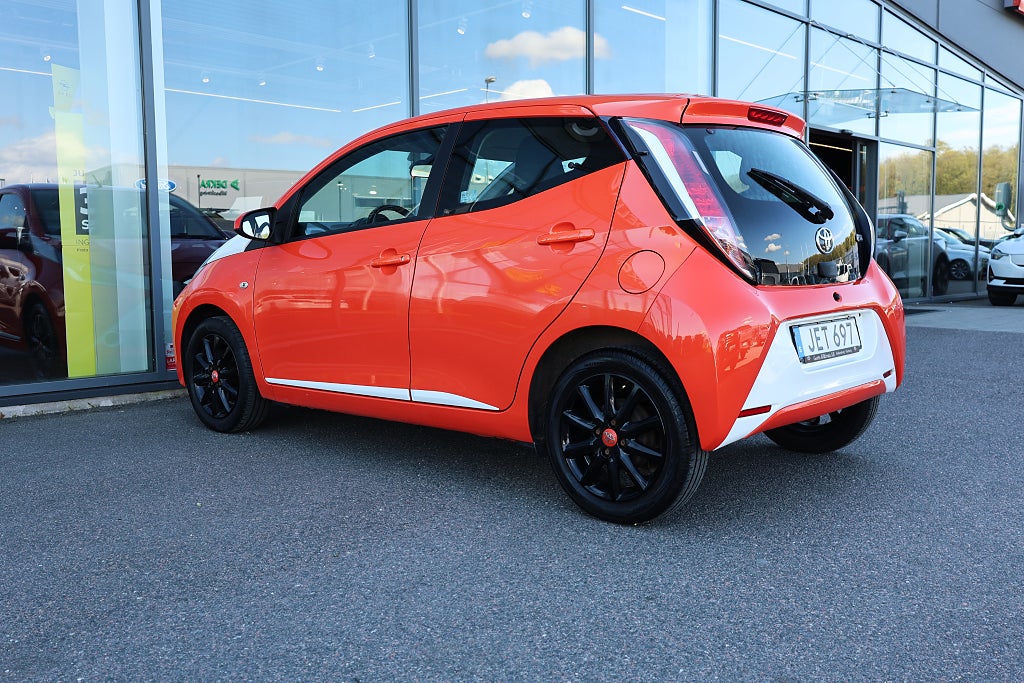 Toyota Aygo 5-dörrar 1.0 VVT-i X-PLAY Touch Euro 6