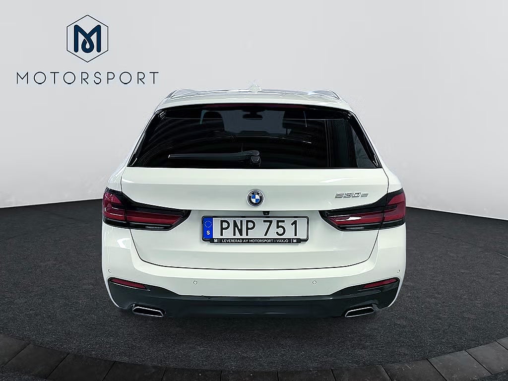 BMW 530e Touring M Sport Ambient Drag Helskinn Navi Kamera bild 8