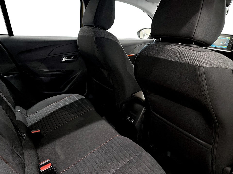 Bild på Peugeot E-208 Active 50kWh 136hk Aut - BACKSENSORER, CARPLAY