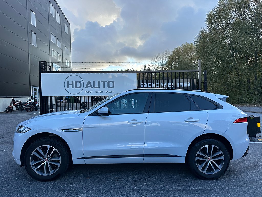 Jaguar F-Pace 25d AWD R-Sport Panorama Skinn Navi Sv-såld