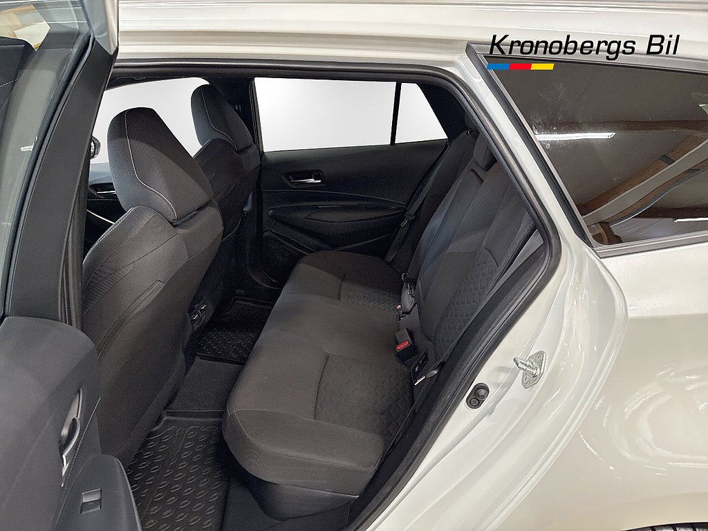 Suzuki Swace Hybrid 122hk Inclusive e-CVT Automat 18", Dragk – bild 9