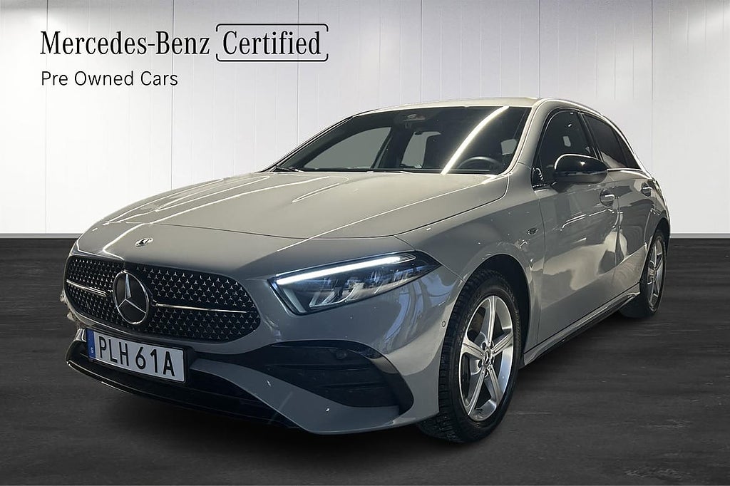Mercedes-Benz A 250 e AMG Advanced Plus/MOMS/Vinterhjul