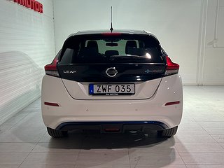 Halvkombi Nissan Leaf 7 av 20
