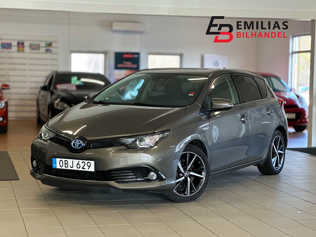 Toyota Auris Hybrid e-CVT Comfort, Intense Edition 136hk