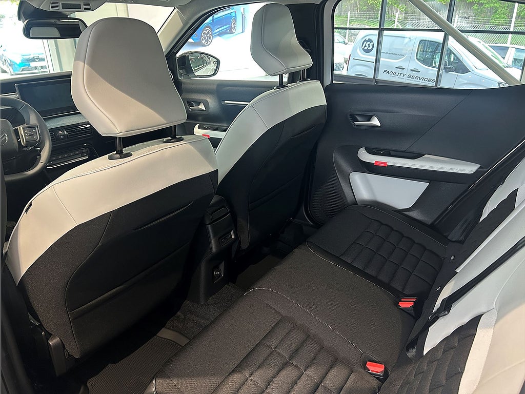 Bild på Citroën C3 Aircross MAX Hybrid 136hk - DEMO