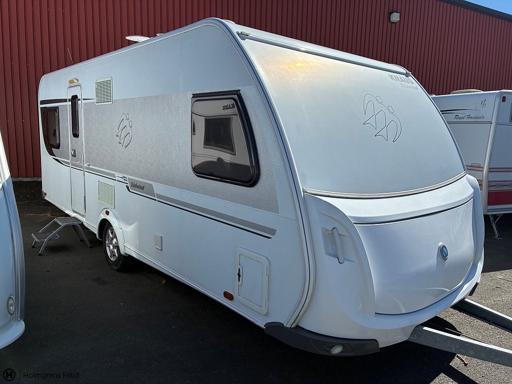 Knaus 590 FUS Sudwind Fransk Bädd