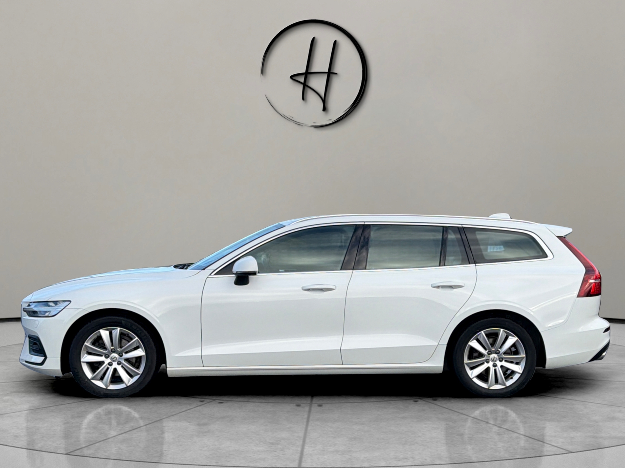 Volvo V60 AWD Momentum Dragkrok 2020, kuva 5/48