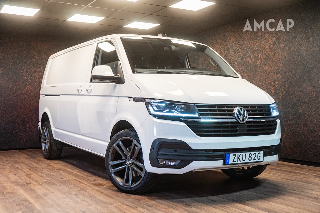 Volkswagen Transporter 2.0 TDI 4M | MOMS | Lång | 2X Dörr | Värm | 3071kr/mån
