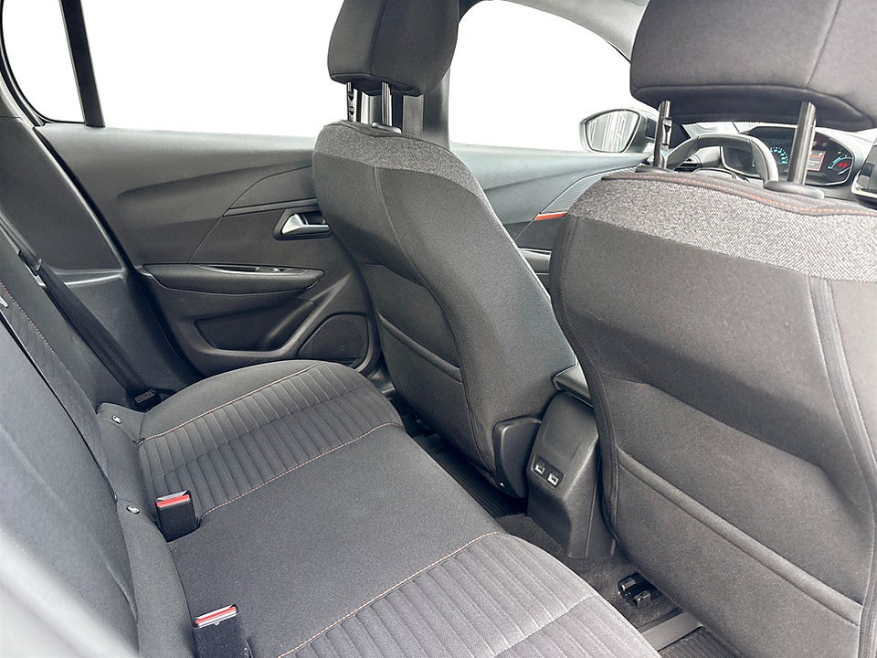 Bild på Peugeot E-208 Active 50kWh 136hk BACKSENSORER