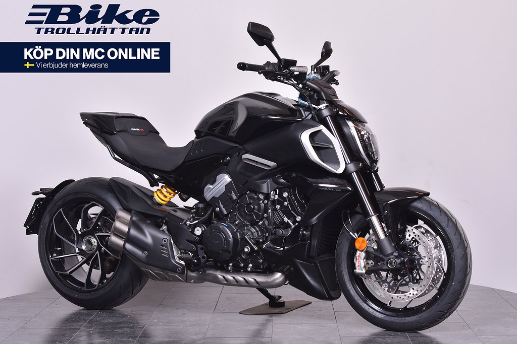 Ducati Diavel V4 lev-klar spara 32k, 1 ex till detta pris!