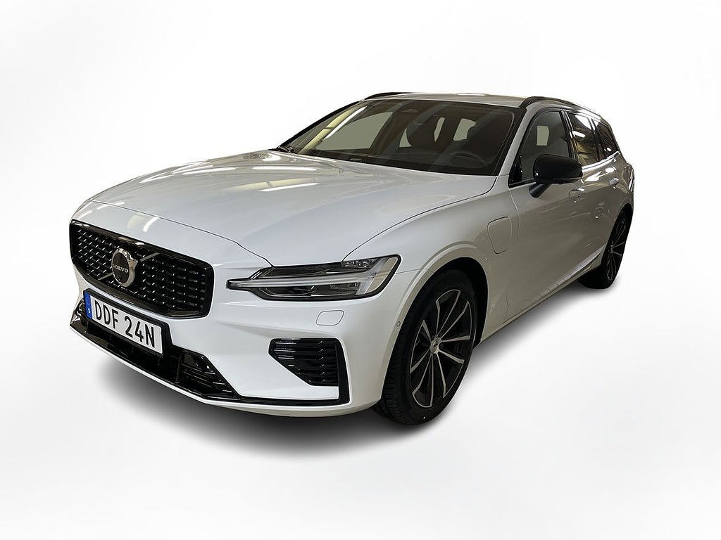 Volvo V60 T6 Plus Dark Nordic Edition