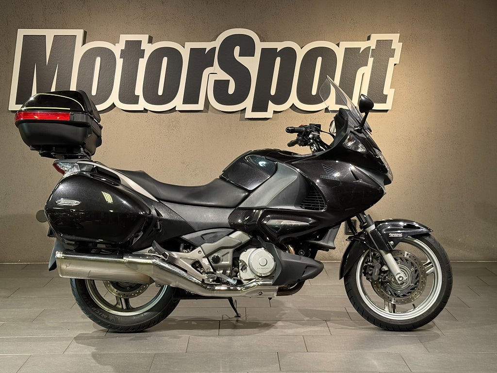 Honda NT700VA DEAUVILLE