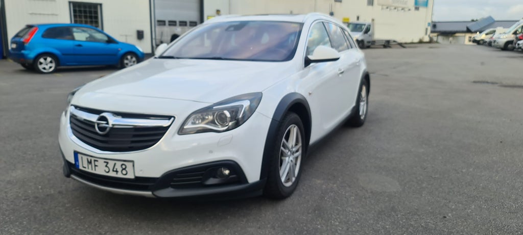 Opel Insignia Country Tourer 2.0 CDTI 4x4 Automat Euro 6 170hk