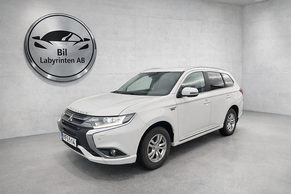 Mitsubishi Outlander PHEV CVT City Euro 6 MOMSBIL