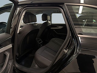 Audi A4 Avant 40 TDI quattro S&V-hjul/A.d Fart/Navi/Drag/Dvärm – bild 13