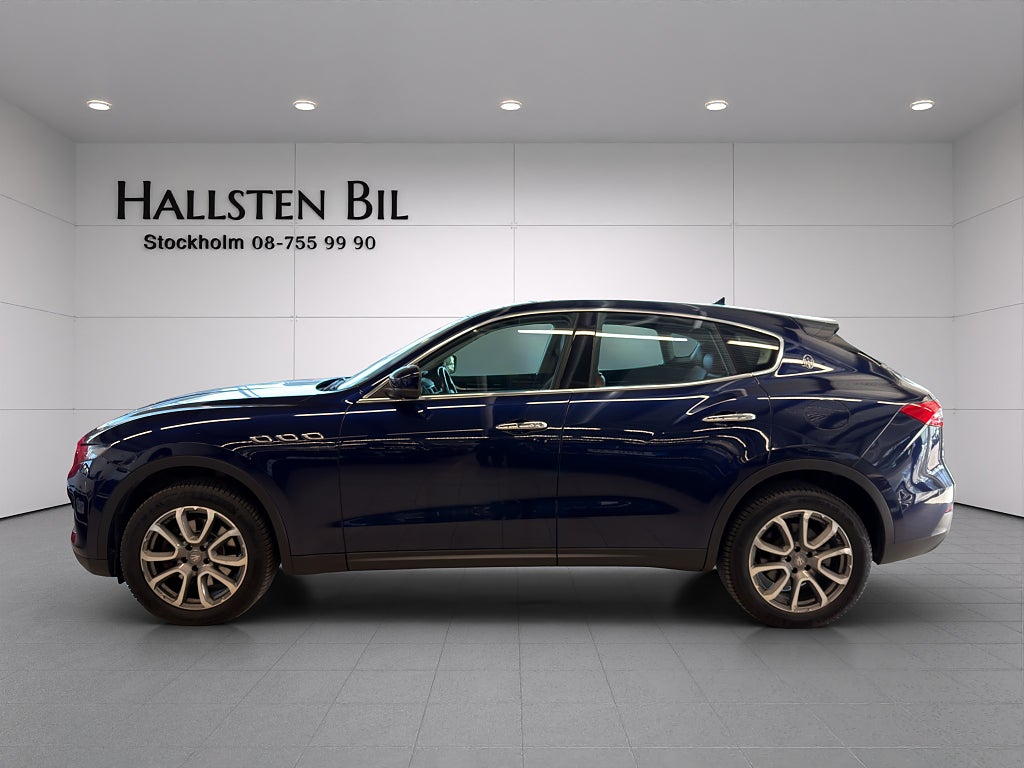 Maserati Levante Diesel 4WD Carplay Luftfjädring Kamera Skinn Svensksåld