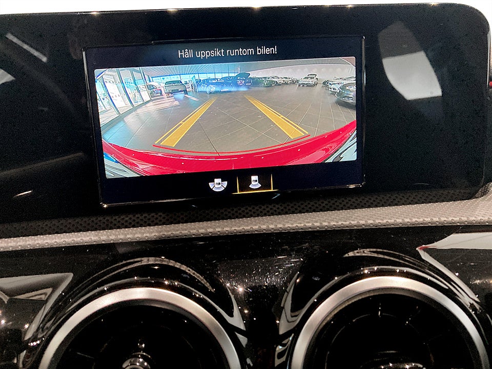 Bild på Mercedes-Benz A180 AMG-Line Base 136hk Aut B-KAMERA NAVI