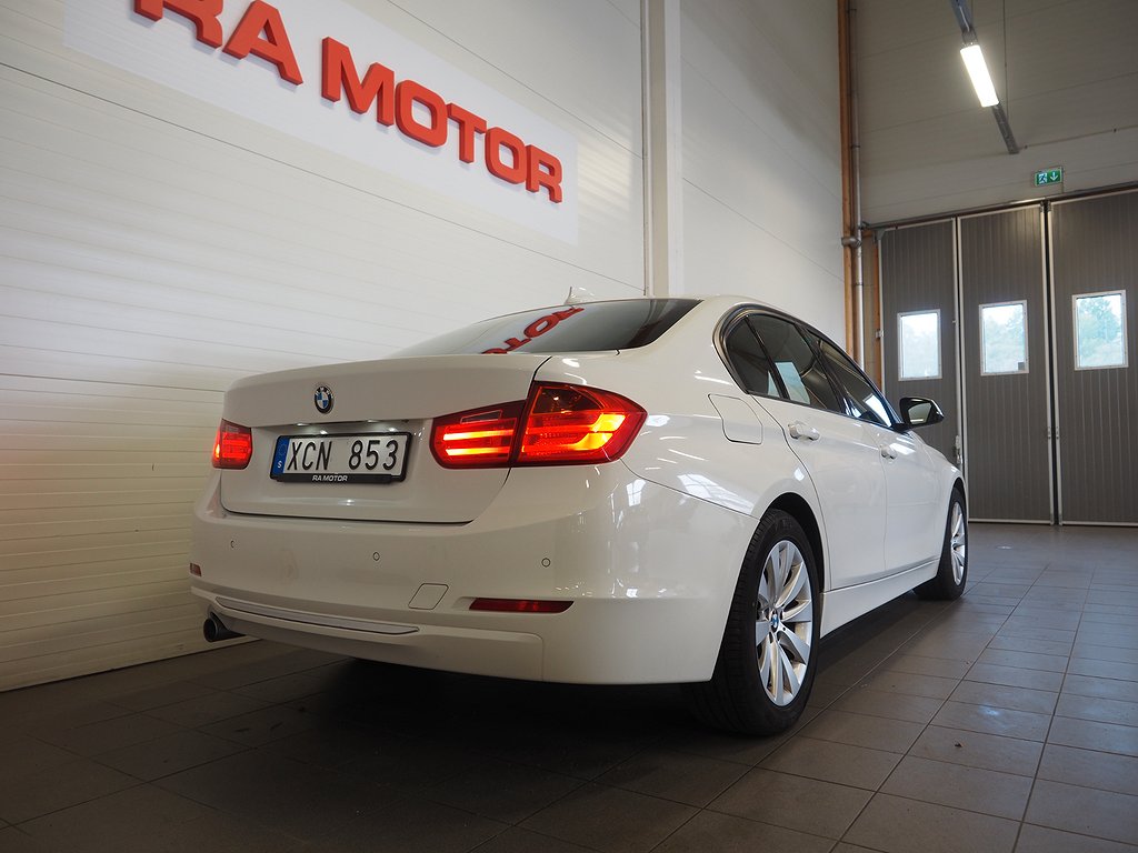 BMW 320 d 184hk Sedan Steptronic 2014