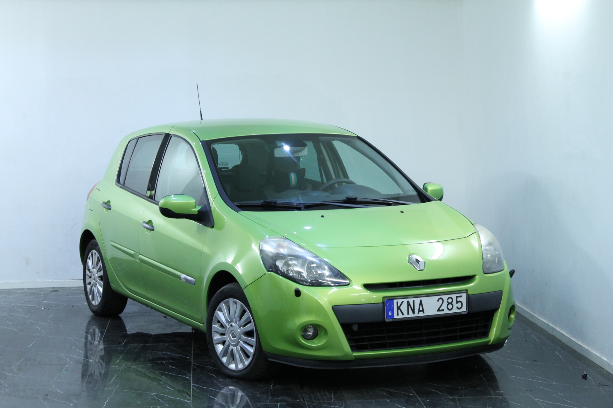 Renault Clio 2010, photo 4/31