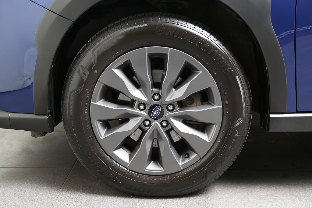 Subaru Outback 2.5 4WD XFuel Lineartronic Limited | Låg skatt 965kr/år 2024