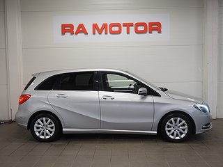 Halvkombi Mercedes-Benz B 4 av 26