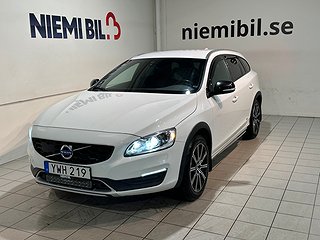 Volvo V60 Cross Country D4 Classic Summum Drag Dvärm GPS SoV