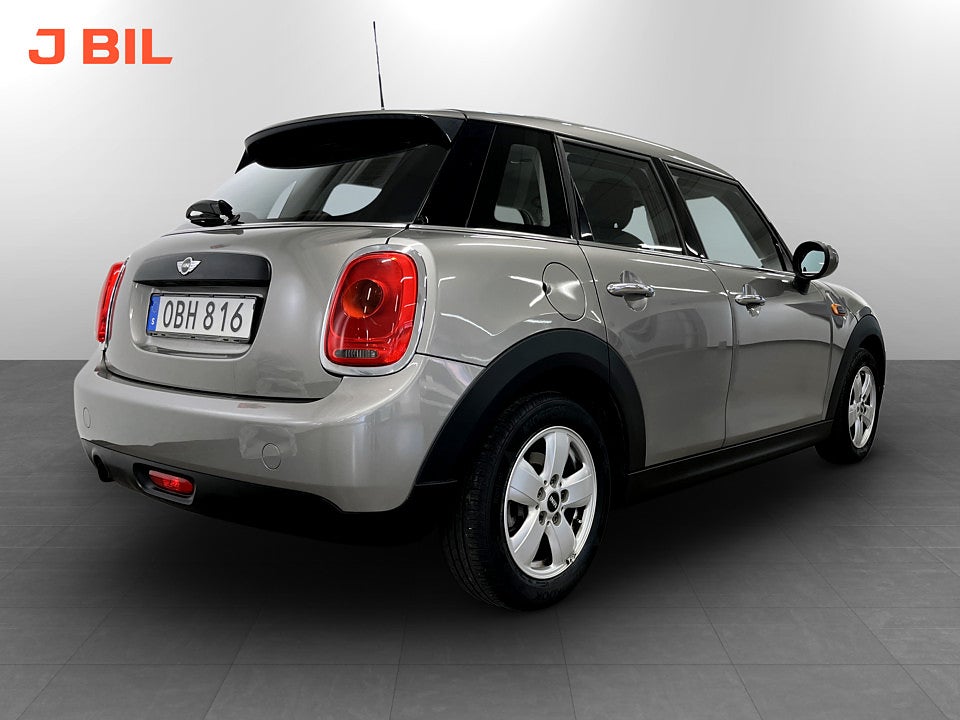 Bild på MINI One Pepper 5D 102hk KEYLESS LÅG SKATT!