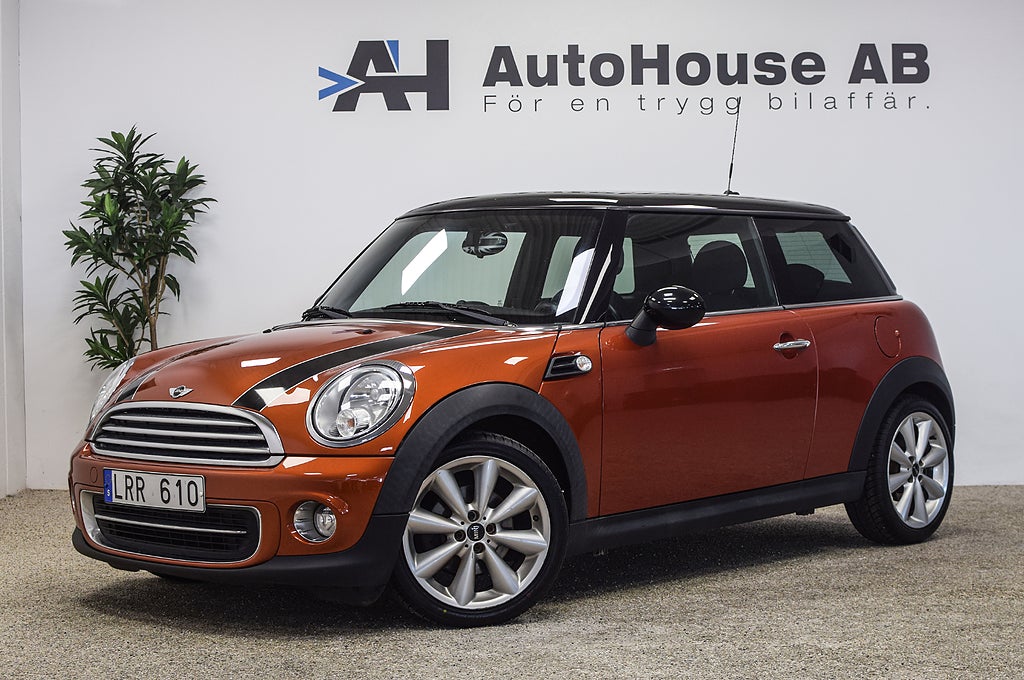 MINI Cooper Chili Wired Navi 17" Tonade Rutor