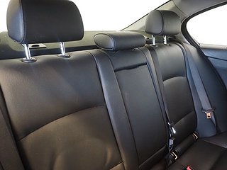 Sedan BMW 520 9 av 19