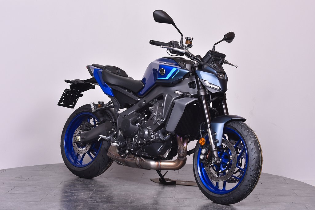 Yamaha MT-09 Boka din 2025 hos Bike Trollhättan