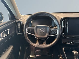 Volvo XC40 T3 Momentum/Psens/SoV-hjul/Keyless/P-värmare