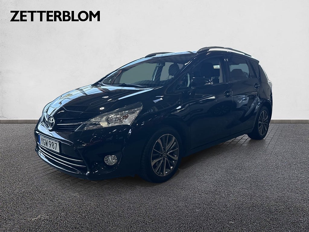 Kombi Toyota Verso 1 av 16