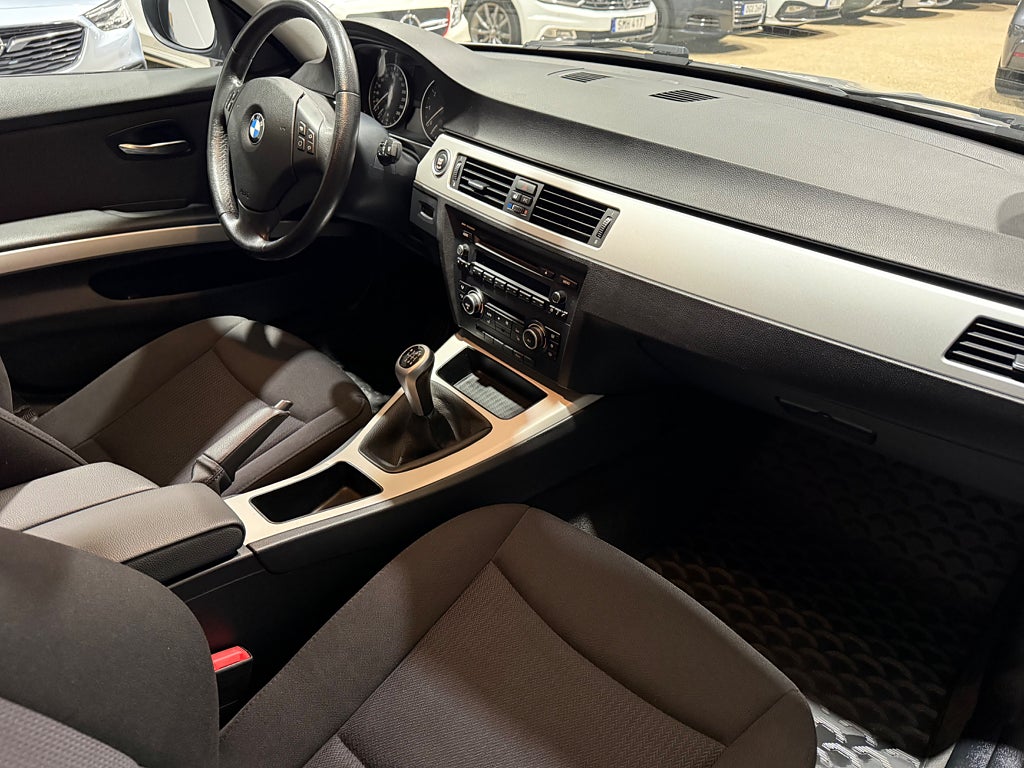 BMW 318I bild 8