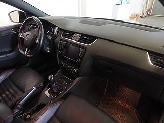 Kombi Skoda Octavia 9 av 24