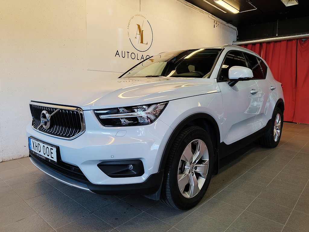 Volvo XC40 B4 AWD Momentum Navi H/K Sound Euro6 Drag 197hk