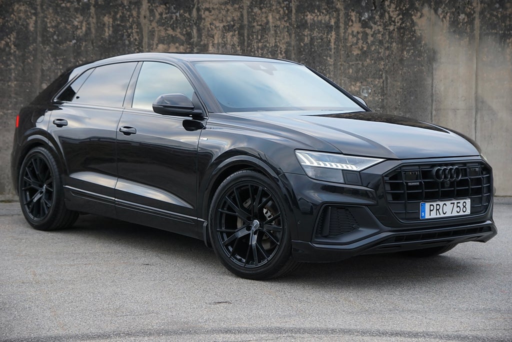 Audi Q8 50 TDI Quattro S Line|B&O|Luft|Värmare|360°|SE SPEC|