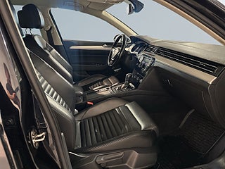 Volkswagen Passat Alltrack 2.0 TDI AWD CarPlay Drag Dvärm Kamera skinn SoV – bild 10