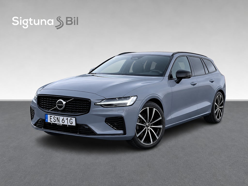 Volvo V60 350 hk Recharge T6 II AWD Plus Dark / Drag / Kamera 