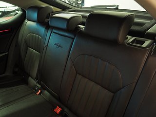 Halvkombi Skoda Superb 16 av 27