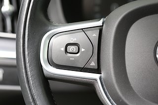 SUV Volvo XC60 14 av 29